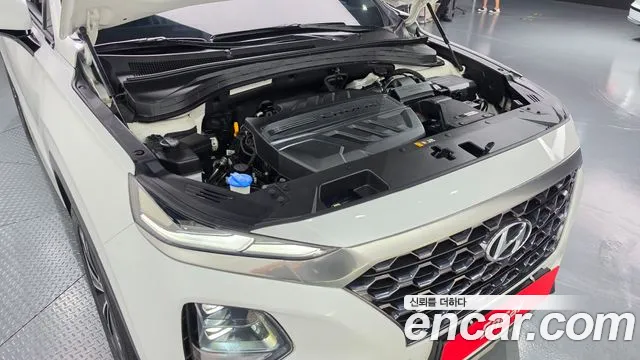 Hyundai Santa Fe 2018 thumb 6