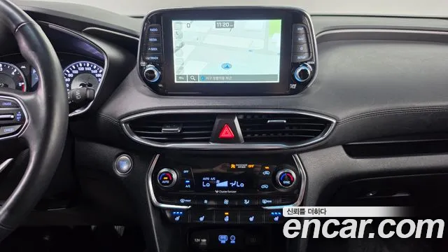 Hyundai Santa Fe 2018 thumb 12