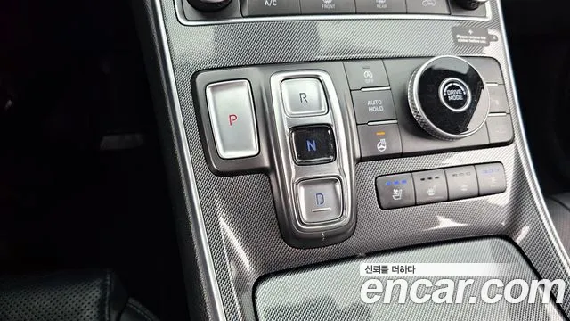 Hyundai Santa Fe 2021 thumb 9