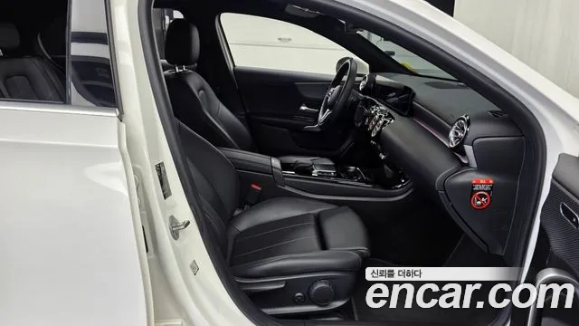 Mercedes-Benz A-Класс 2021 thumb 11