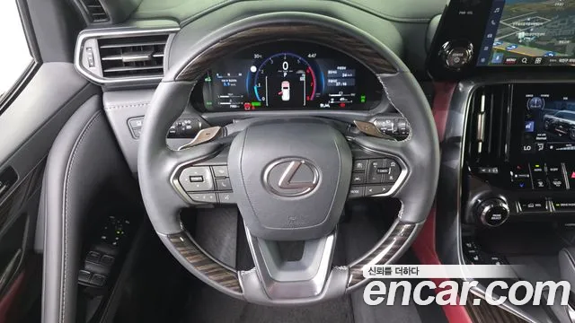 Lexus LX 2025 thumb 12