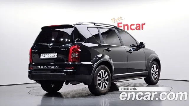 KG_Mobility_Ssangyong Rexton 2013 thumb 2