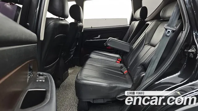 KG_Mobility_Ssangyong Rexton 2013 thumb 12