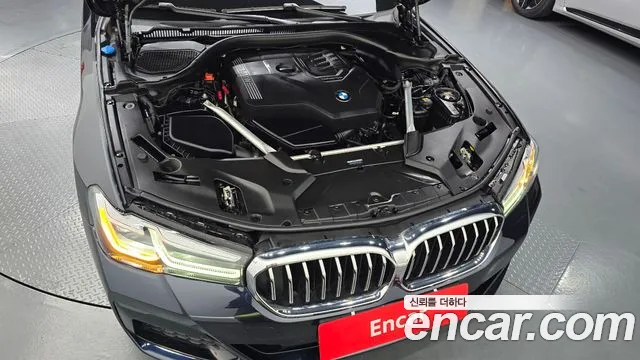 BMW 5 серии 2023 thumb 5