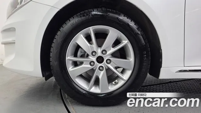 Kia K5 2015 thumb 5