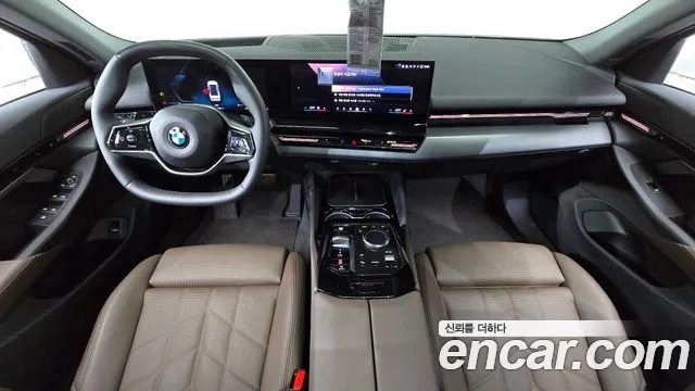 BMW 5 серии 2024 thumb 7