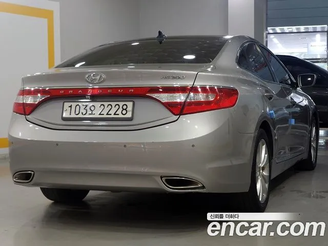 Hyundai Grandeur 2012 thumb 2