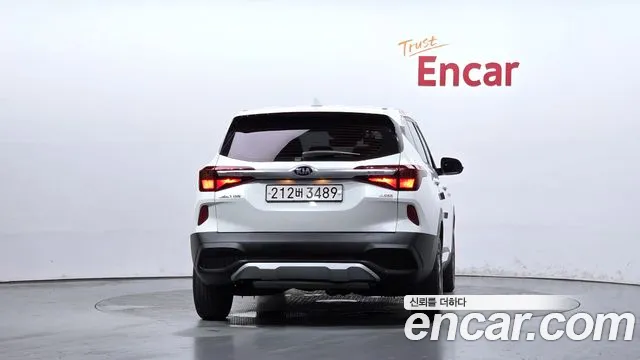 Kia Seltos 2021 thumb 4