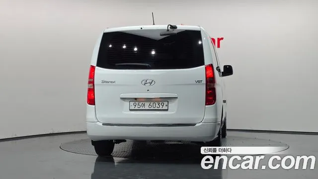 Hyundai Starex 2019 thumb 4