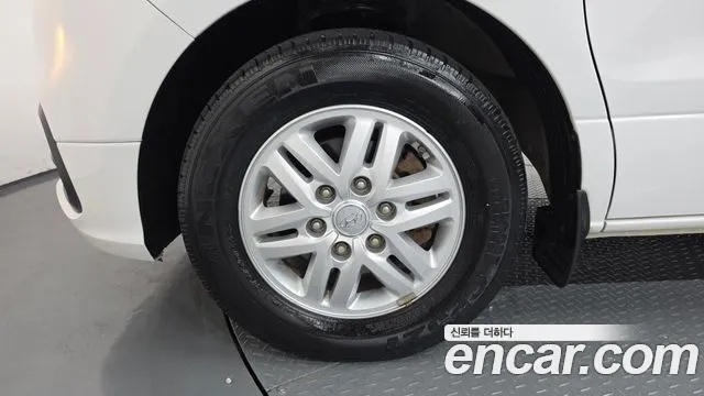 Hyundai Starex 2019 thumb 5
