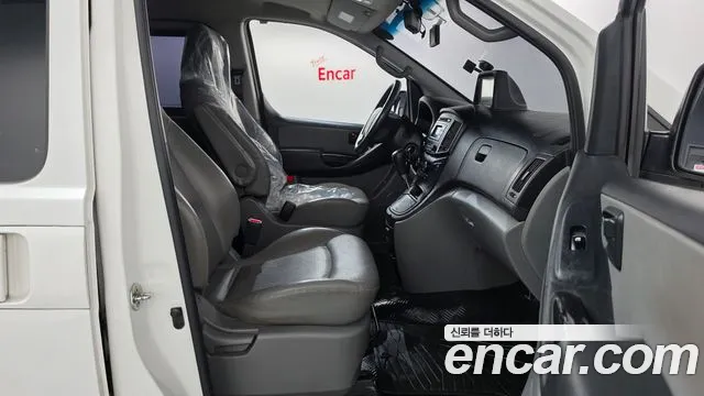 Hyundai Starex 2019 thumb 11