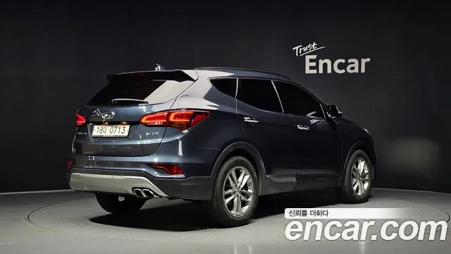 Hyundai Santa Fe 2015 thumb 2