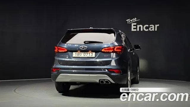 Hyundai Santa Fe 2015 thumb 4