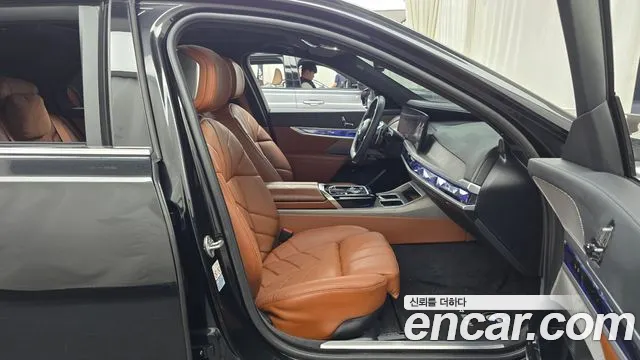 BMW 7 серии 2023 thumb 11