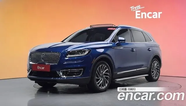 Lincoln Nautilus 2020 thumb 12