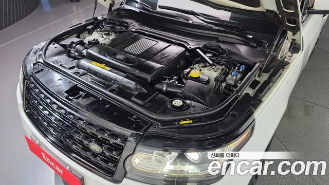 Land Rover Range Rover 2015 thumb 6