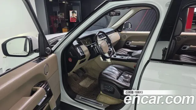 Land Rover Range Rover 2015 thumb 10