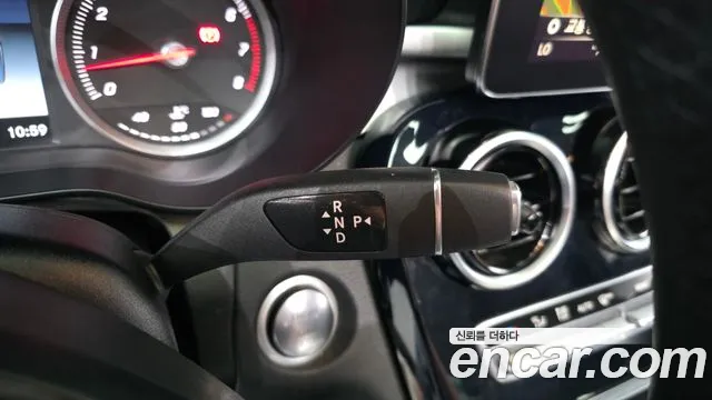 Mercedes-Benz C-Класс 2018 thumb 9