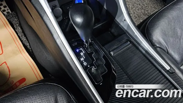 Hyundai Sonata 2011 thumb 8