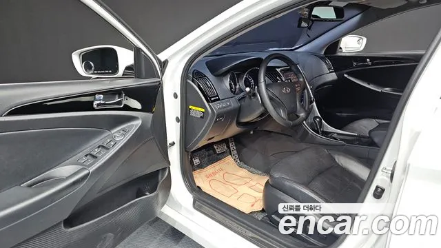 Hyundai Sonata 2011 thumb 9