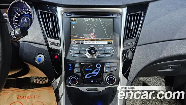 Hyundai Sonata 2011 thumb 12