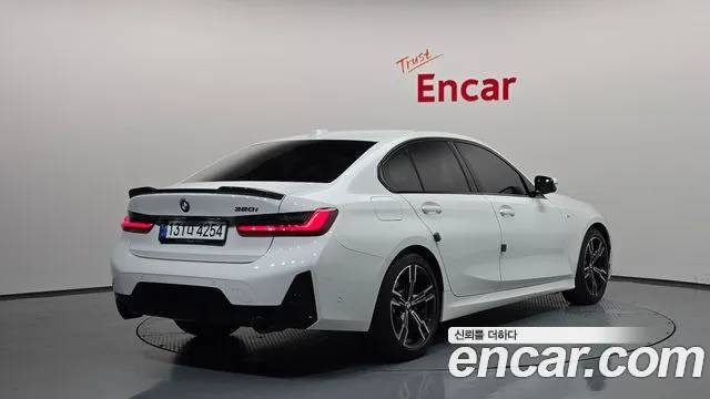 BMW 3 серии 2024 thumb 2