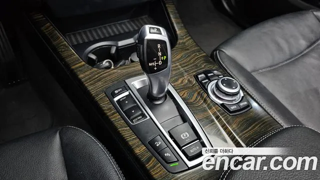 BMW X3 2013 thumb 8