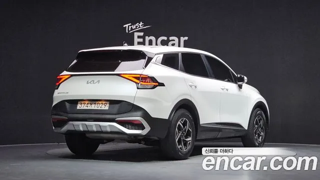 Kia Sportage 2022 thumb 2
