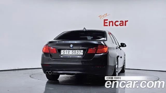 BMW 5 серии 2013 thumb 4