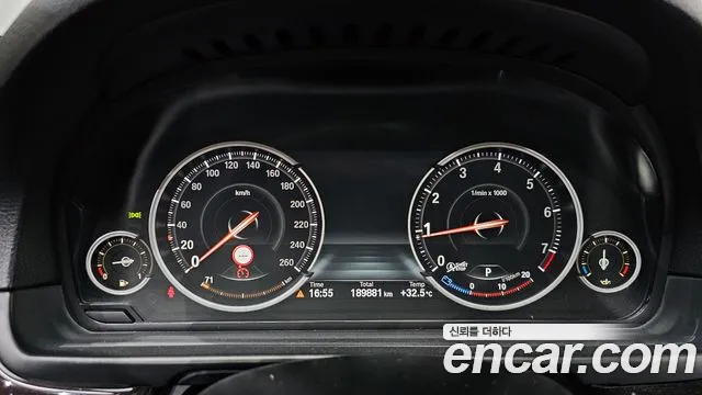 BMW 5 серии 2013 thumb 8