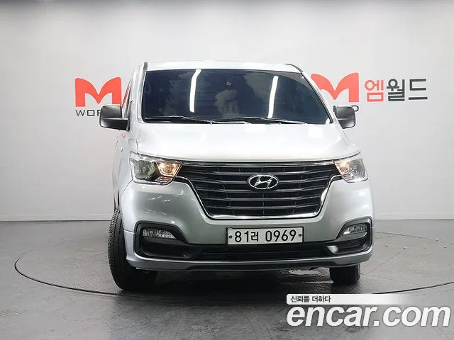 Hyundai Starex 2019 thumb 2