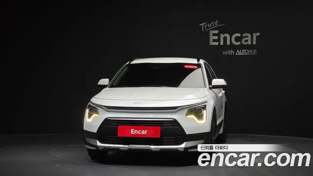 Kia Niro 2022 thumb 2