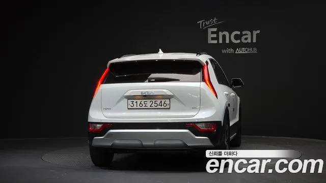 Kia Niro 2022 thumb 3