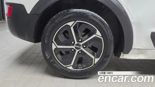 Kia Niro 2022 thumb 4
