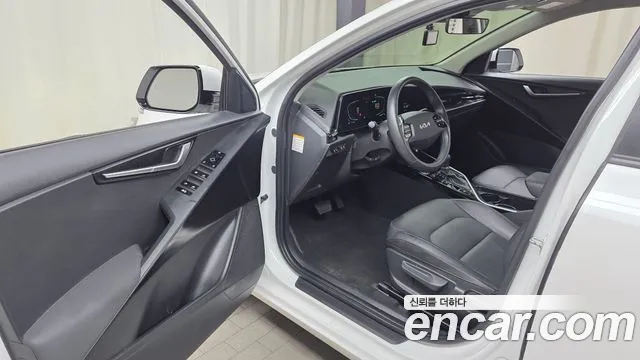 Kia Niro 2022 thumb 9