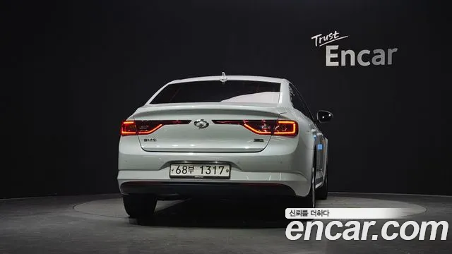 Renault Megane 2016 thumb 4