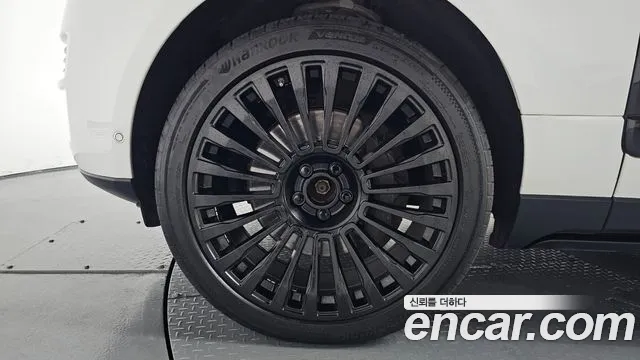 Land Rover Range Rover 2016 thumb 5