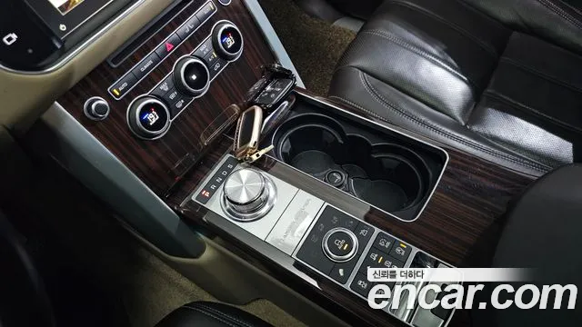 Land Rover Range Rover 2016 thumb 9