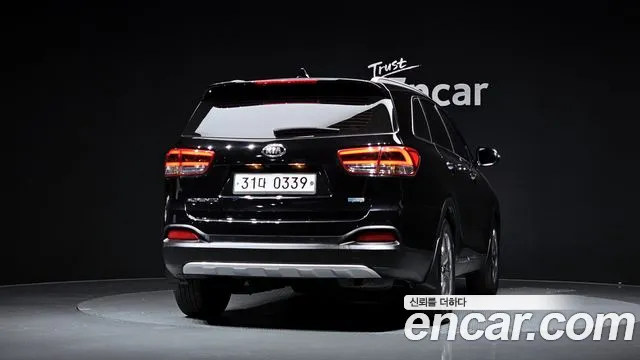 Kia Sorento 2015 thumb 4