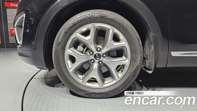 Kia Sorento 2015 thumb 5