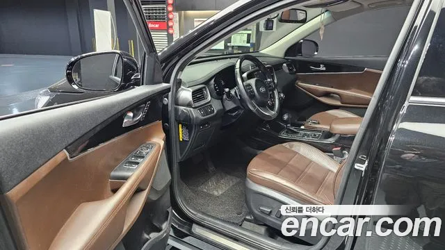 Kia Sorento 2015 thumb 10