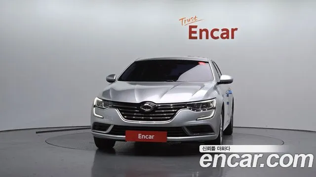 Renault Megane 2018 thumb 3