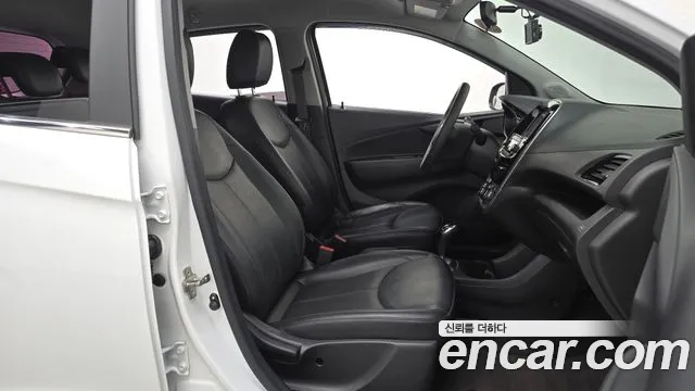 Chevrolet Spark 2016 thumb 11