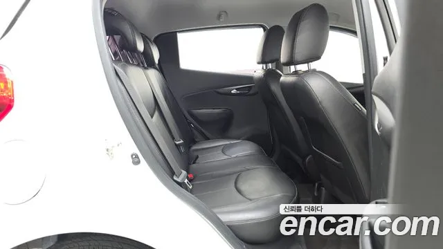 Chevrolet Spark 2016 thumb 12