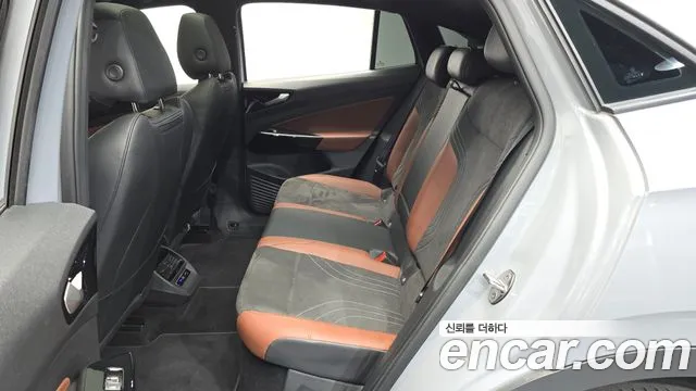 Volkswagen ID.5 2024 thumb 11