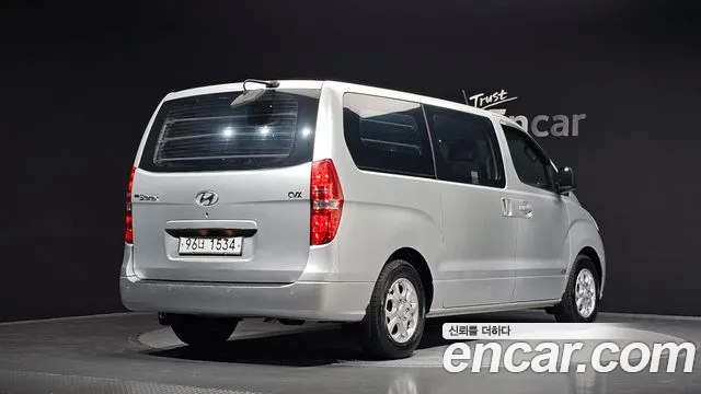 Hyundai Starex 2008 thumb 2