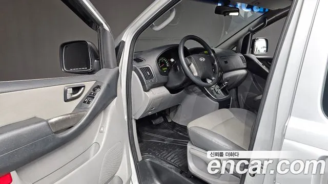 Hyundai Starex 2008 thumb 10