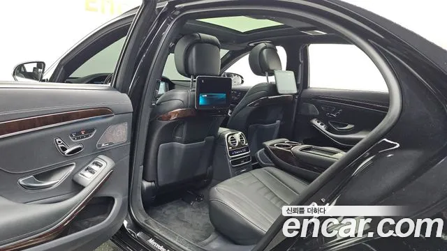 Mercedes-Benz S-Class 2019 thumb 11