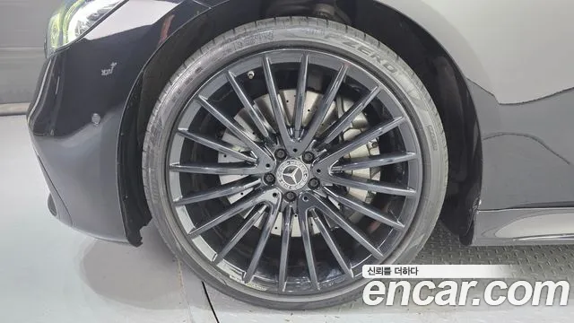 Mercedes-Benz S-Класс 2023 thumb 5