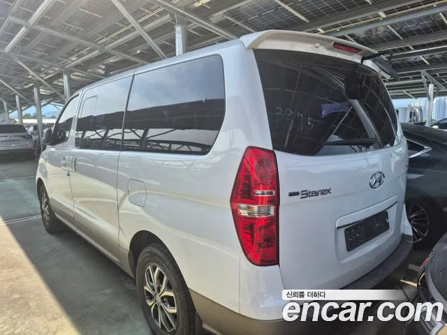 Hyundai Starex 2017 thumb 5